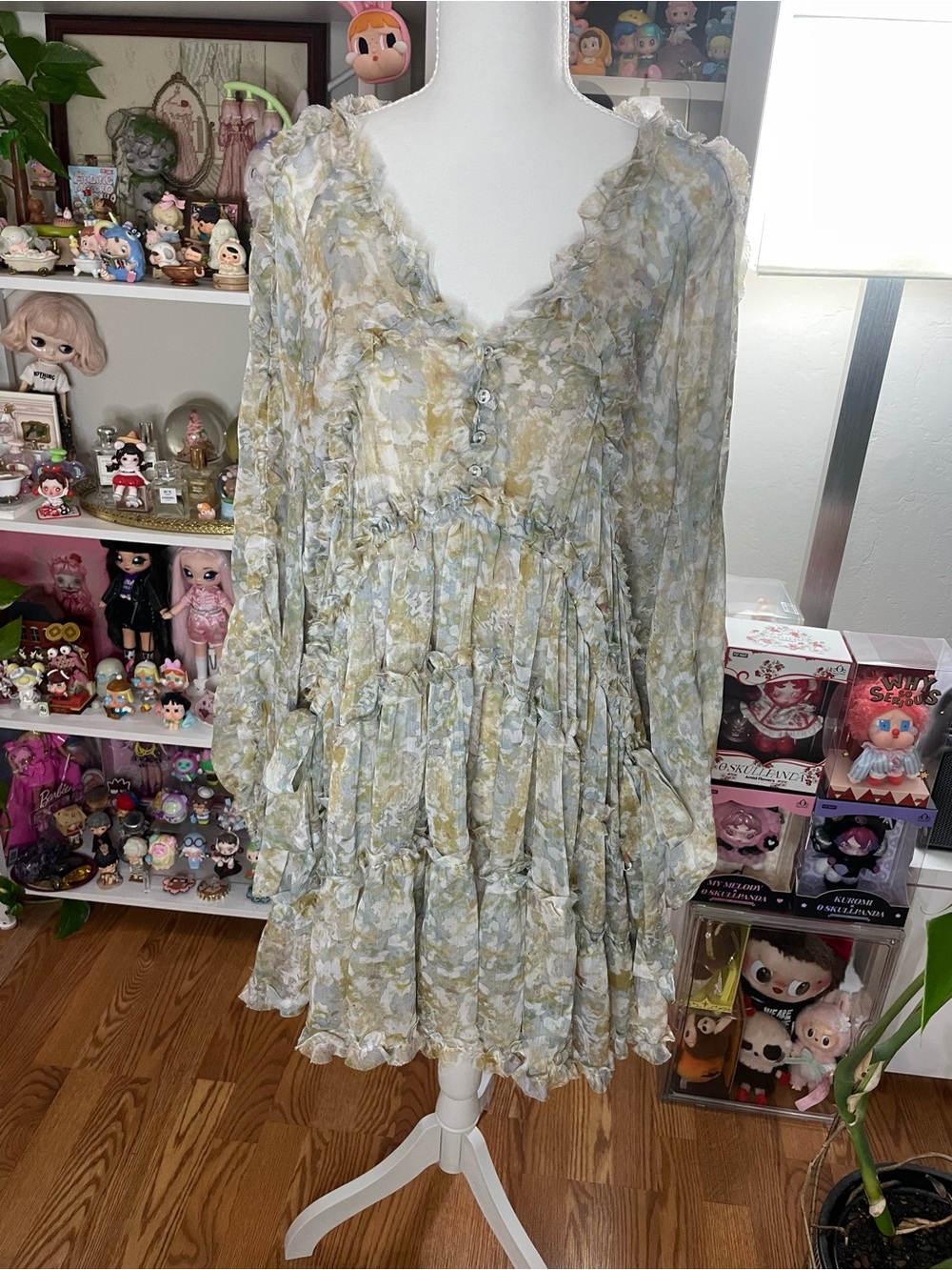o.p.t / One Pretty Time Floral Ruffle Mini Dress – Size L NWT